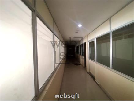 Retail showroom for Rent